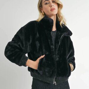 NWT Sage The Label - Vegan Black Fur Zip Up Jacket - Size Small